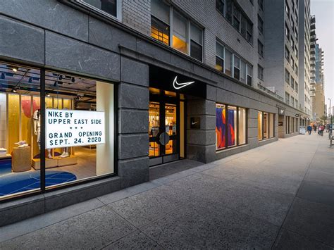 nike well collective nyc hours.